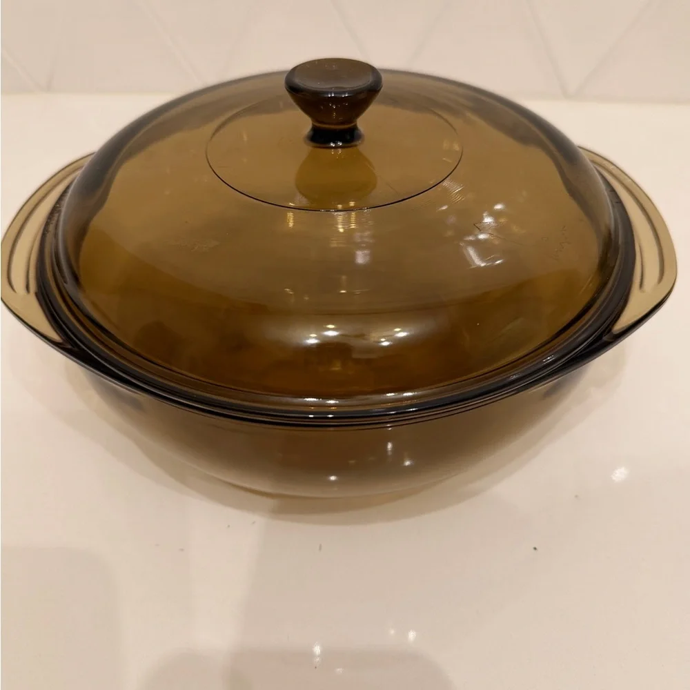 Vintage Pyrex Amber Brown Casserole Dish w‎ Lid + Metal Serving Ring 1960s USA